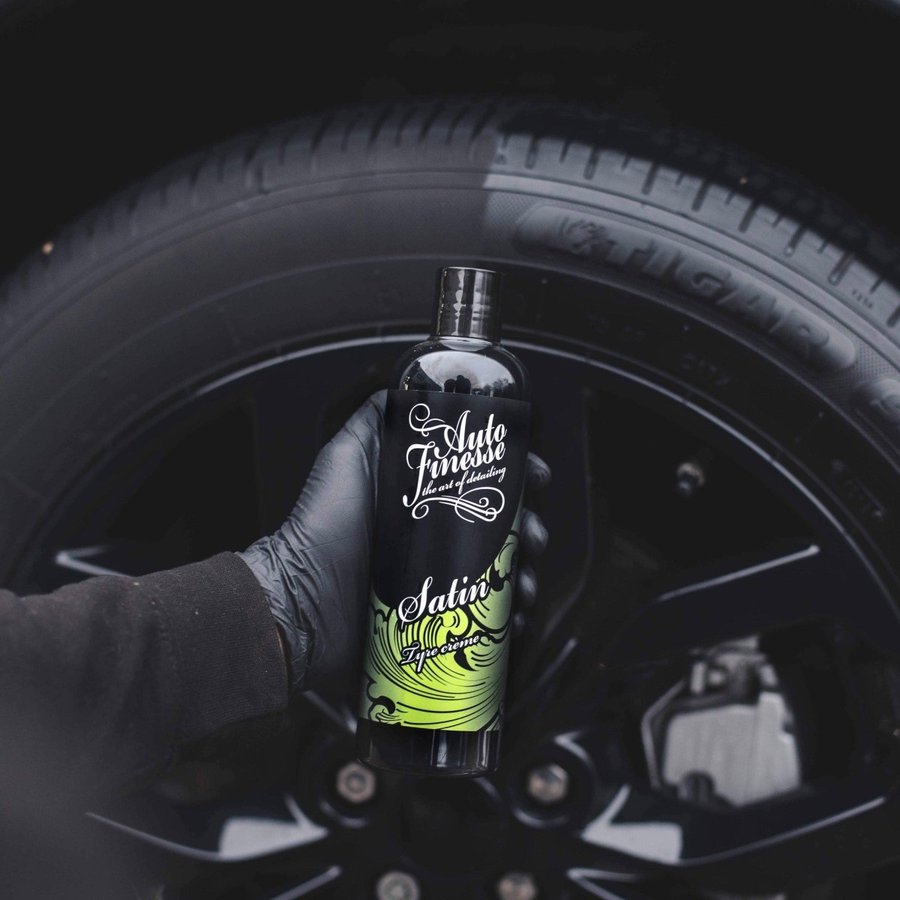 AUTO FINESSE SATIN 500ml サテン タイヤクリーム